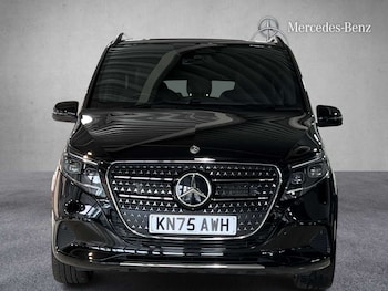 Used Mercedes-Benz V-Class 2025 for sale - 78550784: Photo