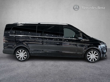 Used Mercedes-Benz V-Class 2025 for sale - 78550784: Photo