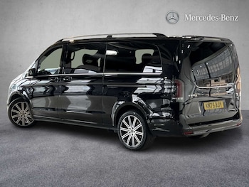 Used Mercedes-Benz V-Class 2025 for sale - 78591854: Photo