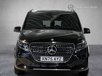 Used Mercedes-Benz V-Class 2025 for sale - 77741098: Photo