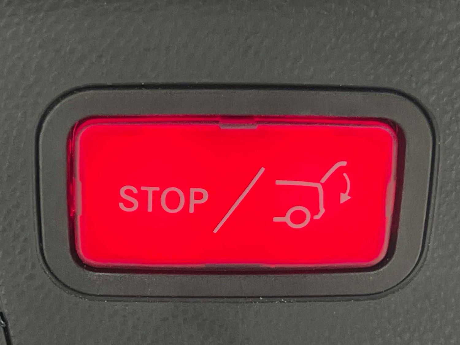 Used Mercedes-Benz GLC 2023 for sale - 76889879: Photo 14