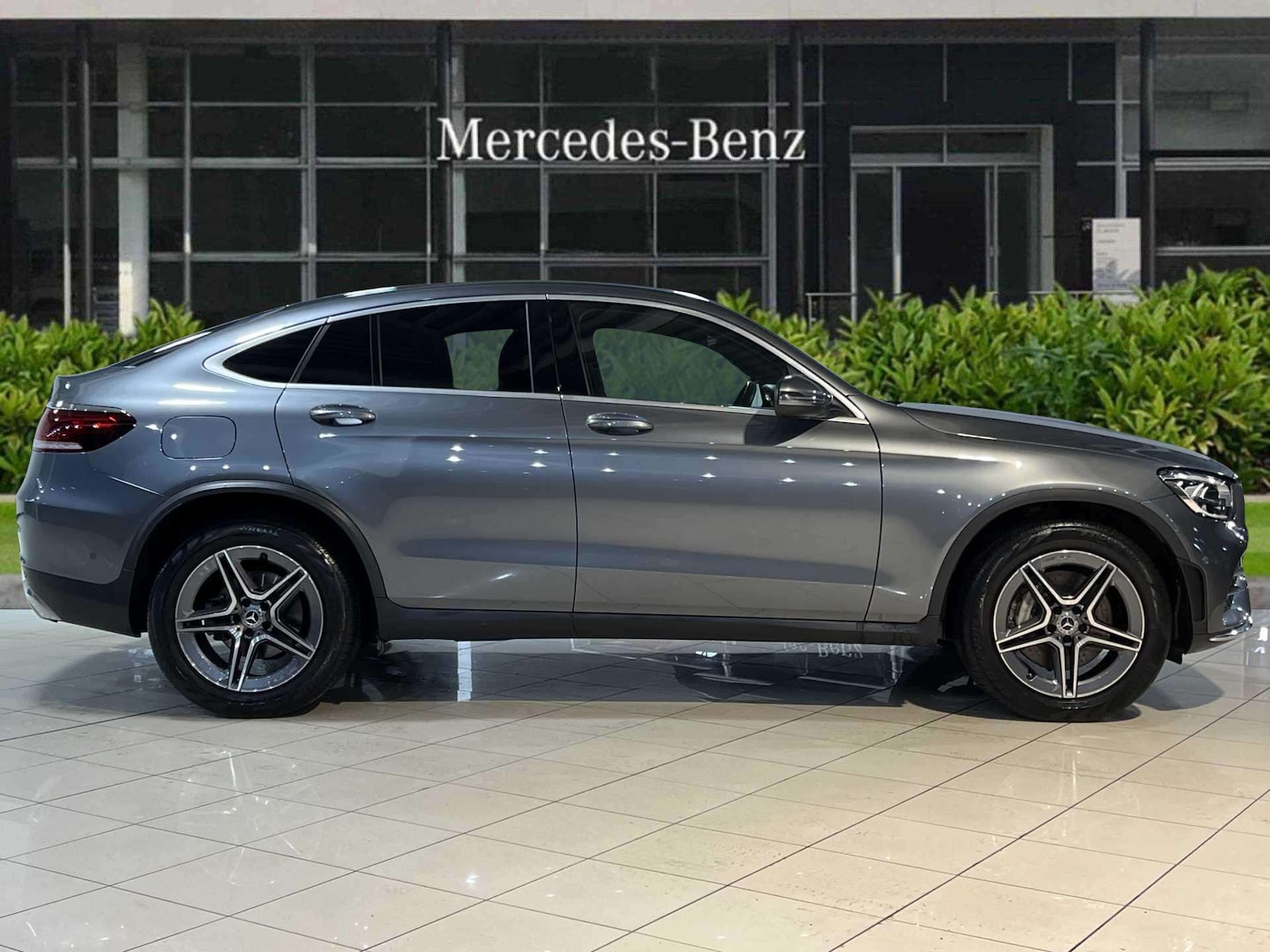 Used Mercedes-Benz GLC 2023 for sale - 76889879: Photo 5