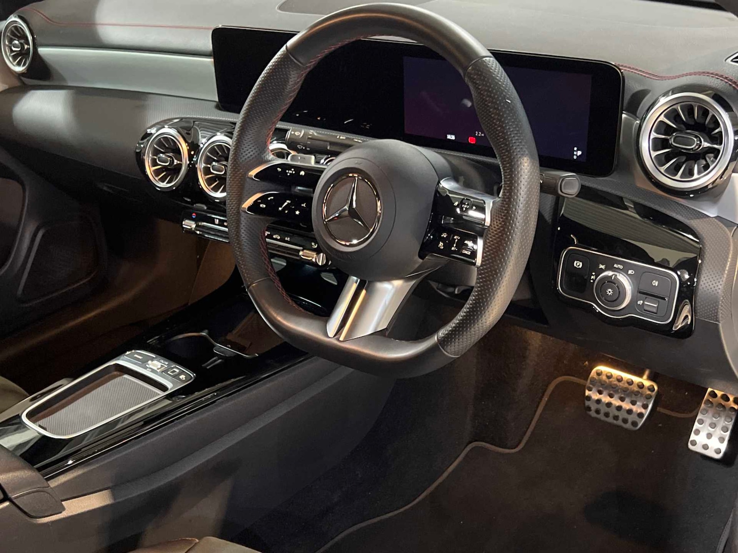 Used Mercedes-Benz CLA 2025 for sale - 76460384: Photo 14