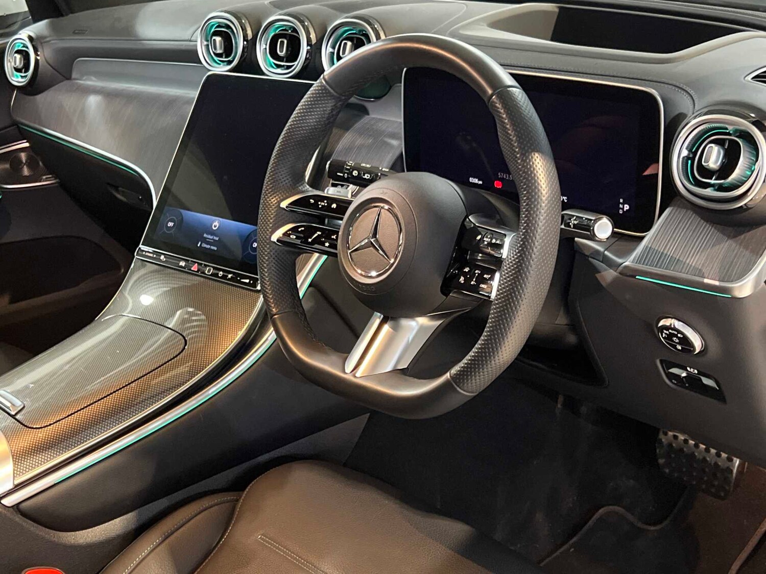 Used Mercedes-Benz GLC 2024 for sale - 77282067: Photo 15