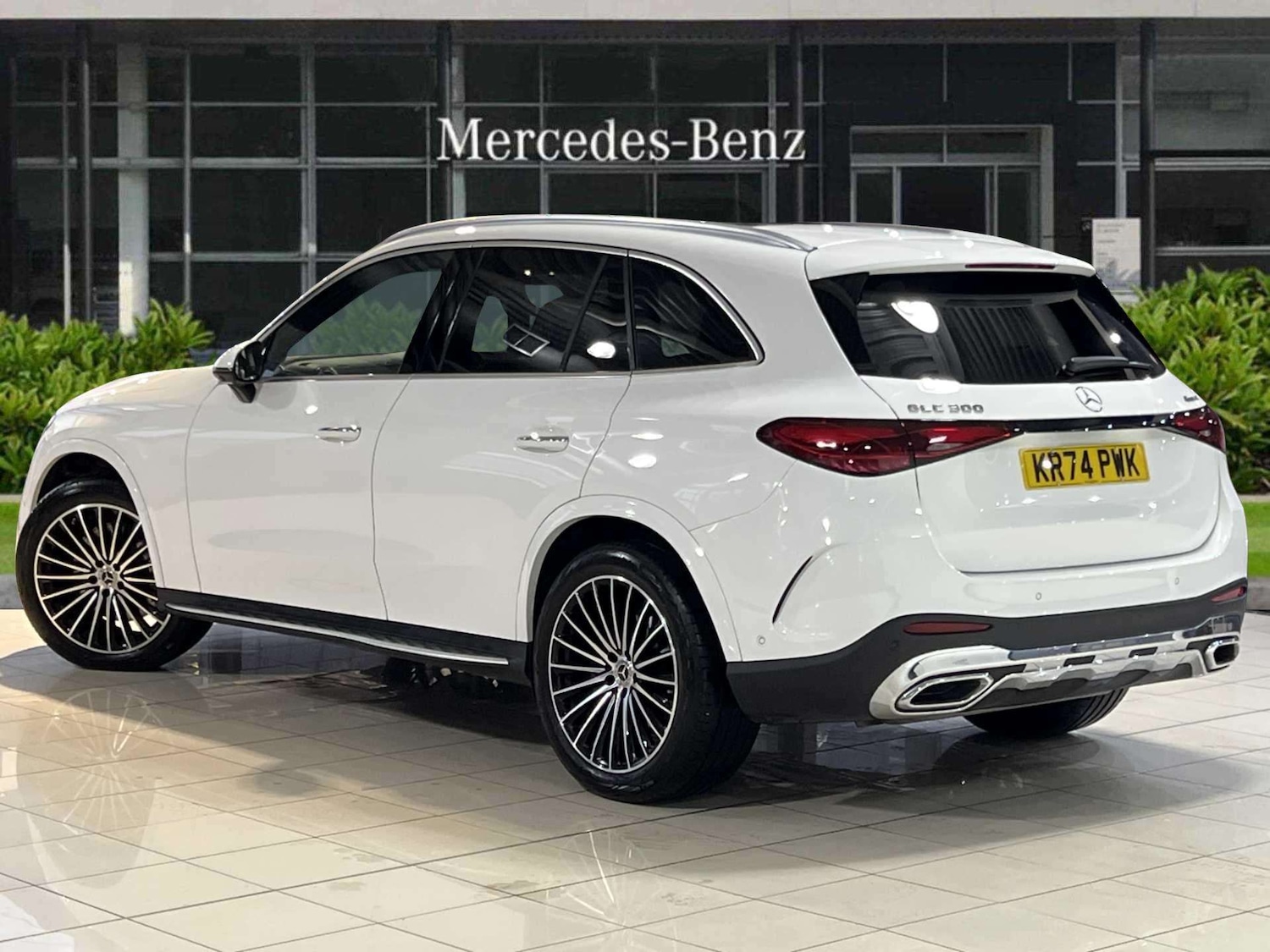 Used Mercedes-Benz GLC 2024 for sale - 77282067: Photo 2