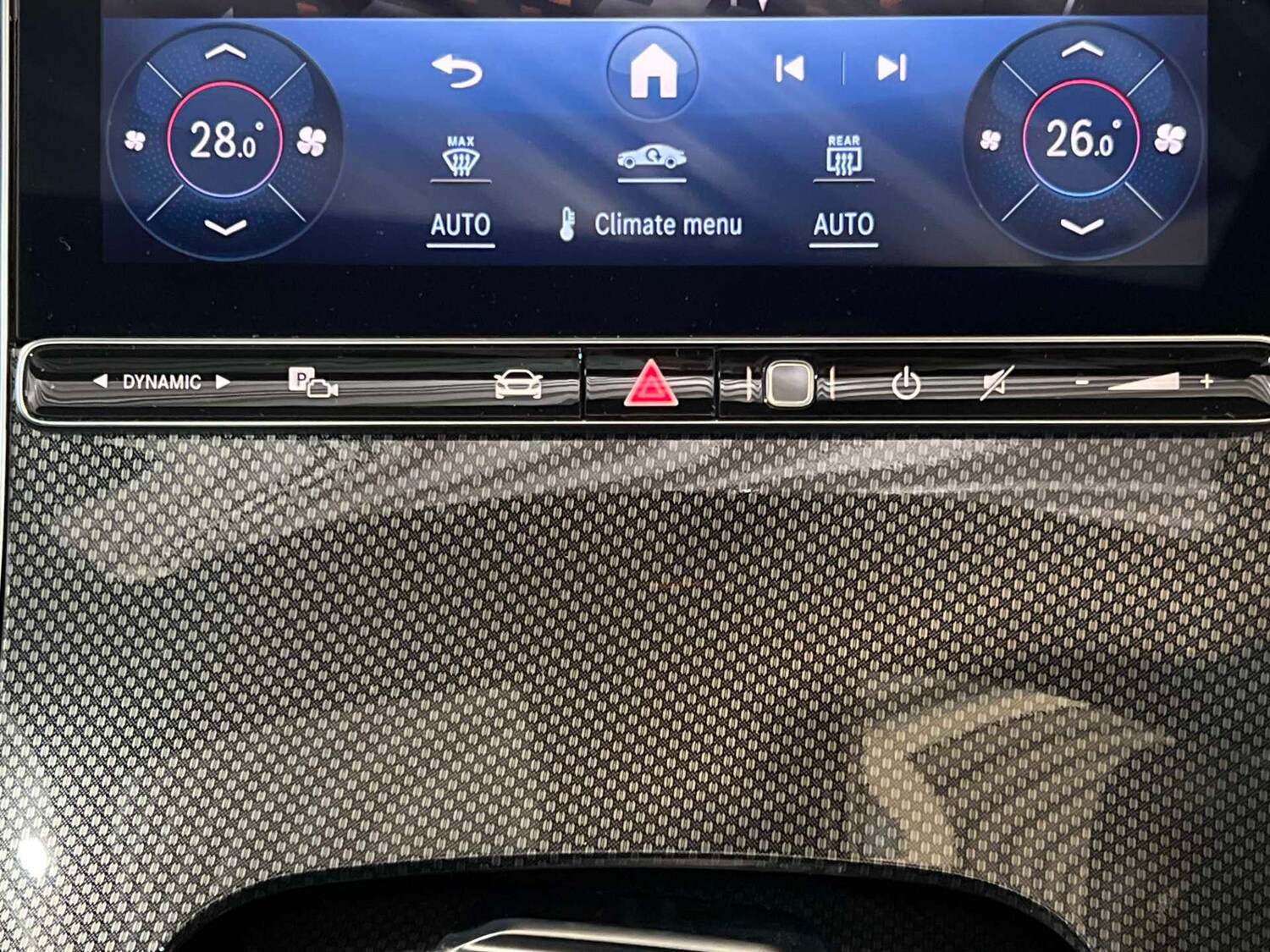 Used Mercedes-Benz GLC 2024 for sale - 77282067: Photo 22