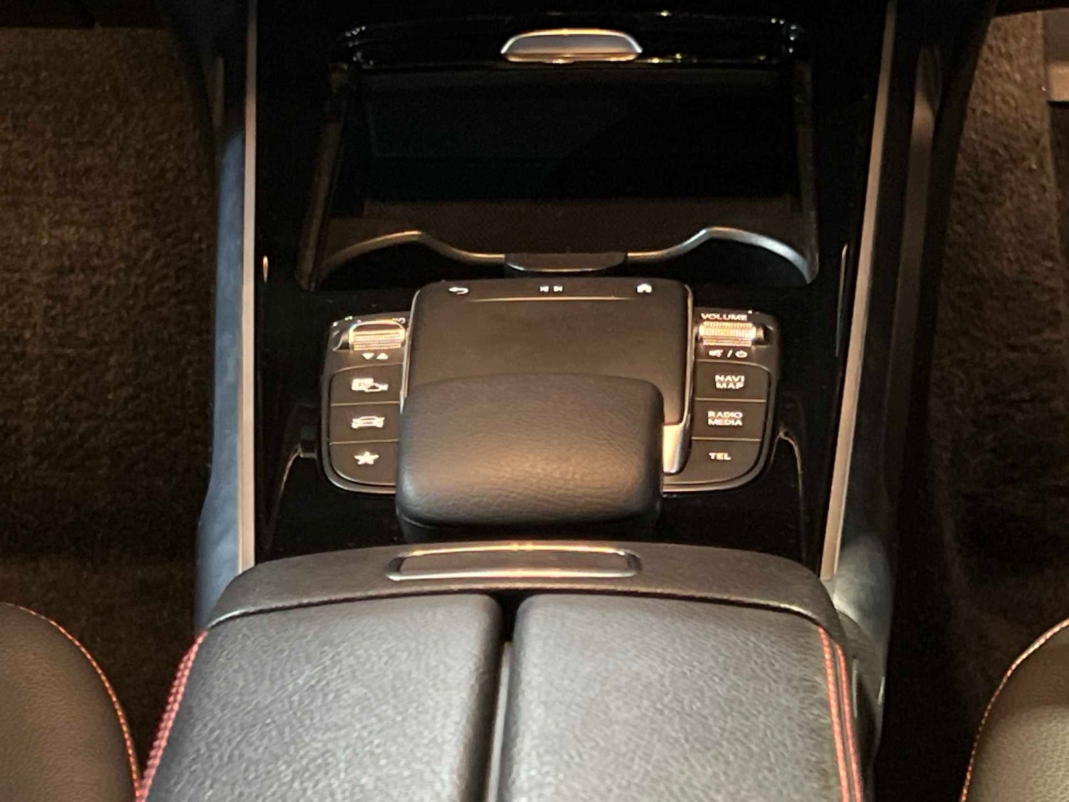 Used Mercedes-Benz GLB 2022 for sale - 77011015: Photo 18