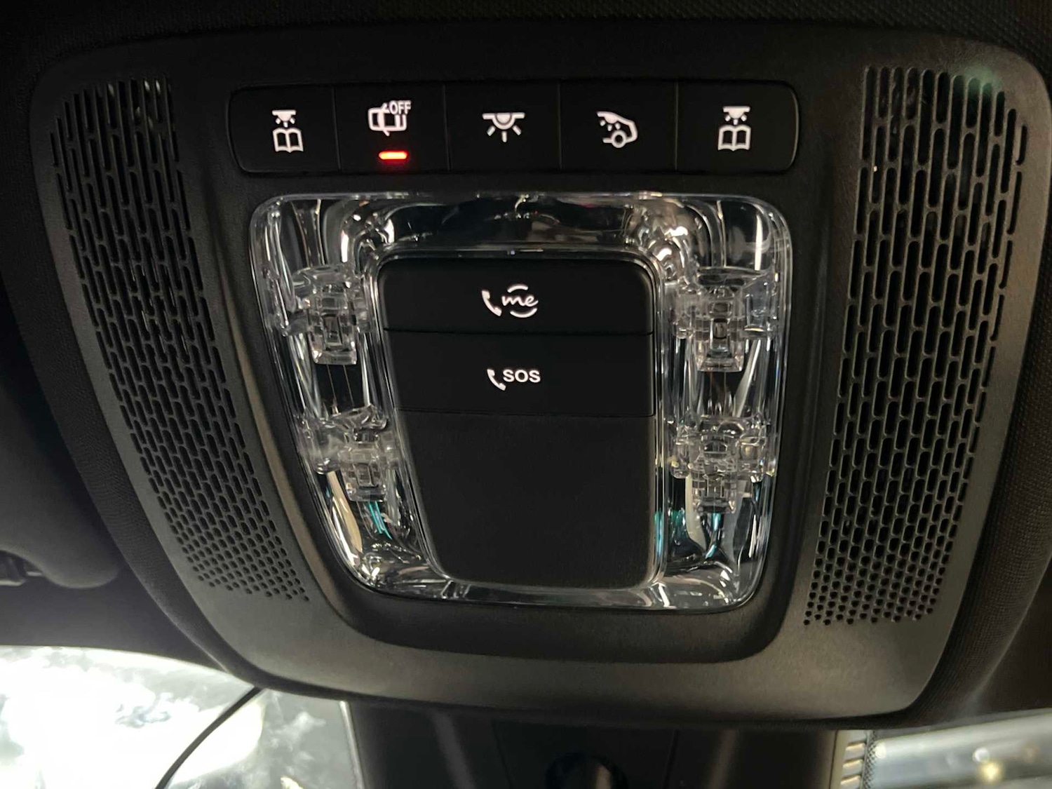 Used Mercedes-Benz GLB 2022 for sale - 77011015: Photo 27