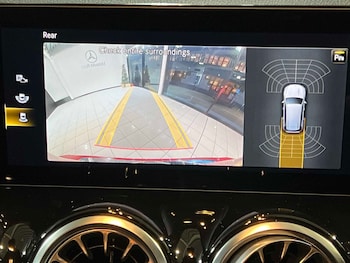 Used Mercedes-Benz GLB 2022 for sale - 77011015: Photo