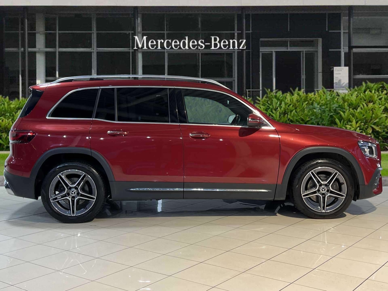 Used Mercedes-Benz GLB 2022 for sale - 77011015: Photo 5