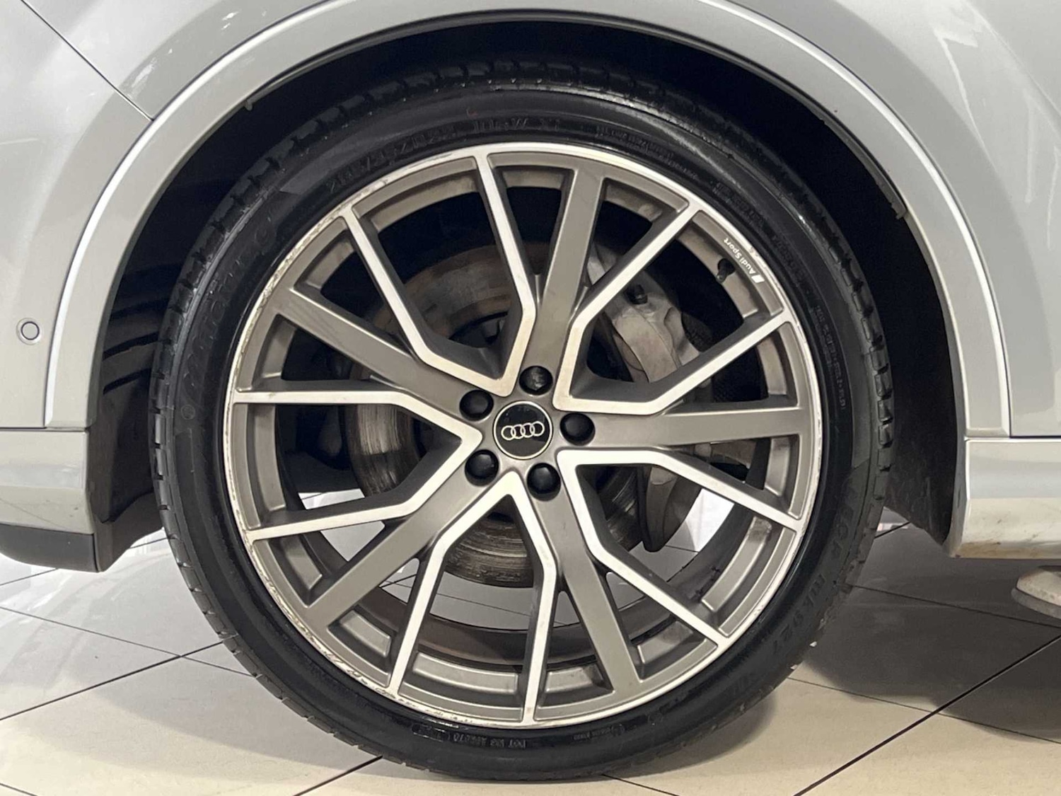 Used Audi Q7 2023 for sale - 76100592: Photo 10