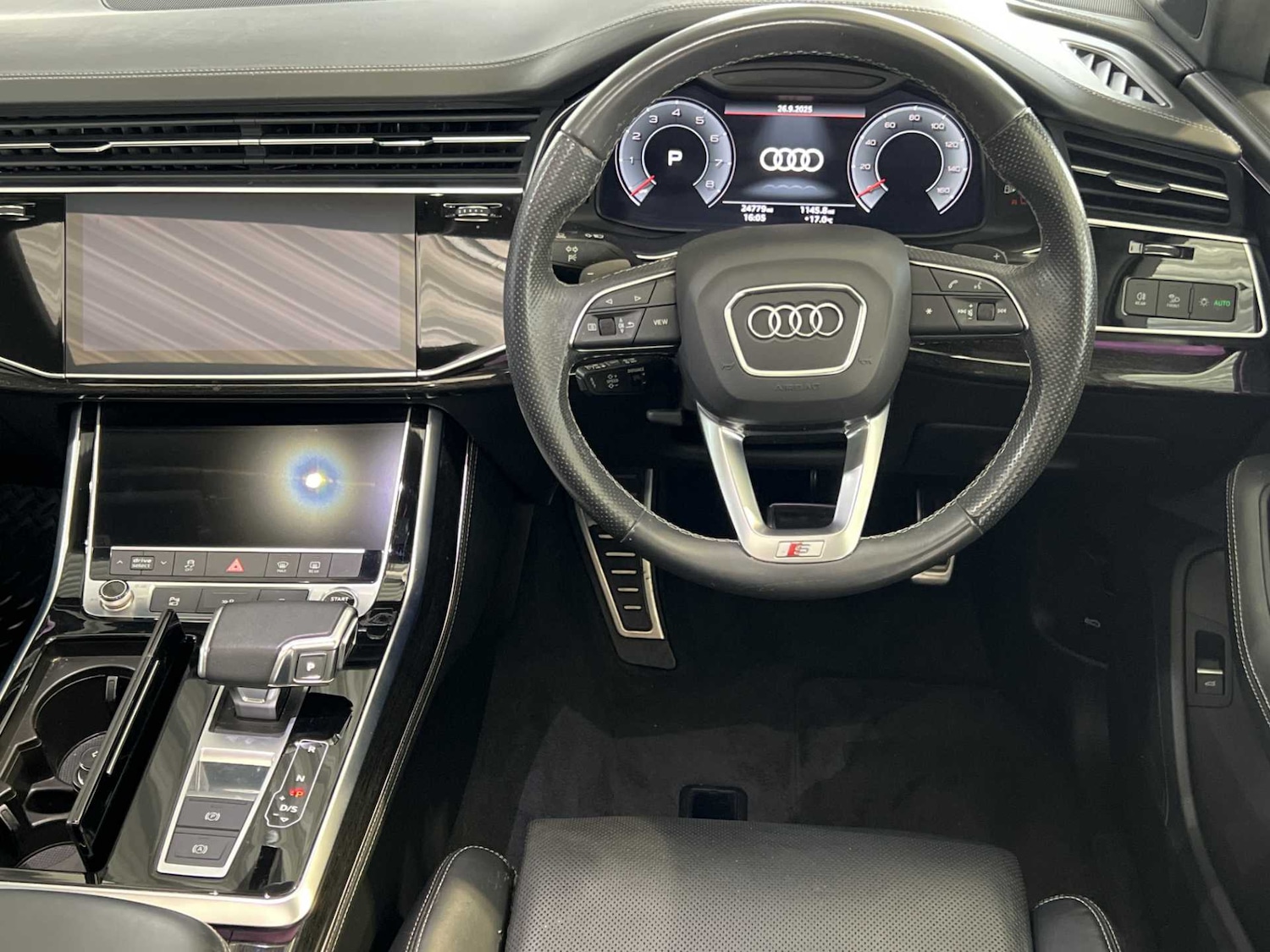 Used Audi Q7 2023 for sale - 76100592: Photo 17