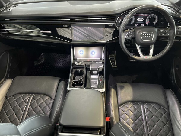 Used Audi Q7 2023 for sale - 76100592: Photo 3