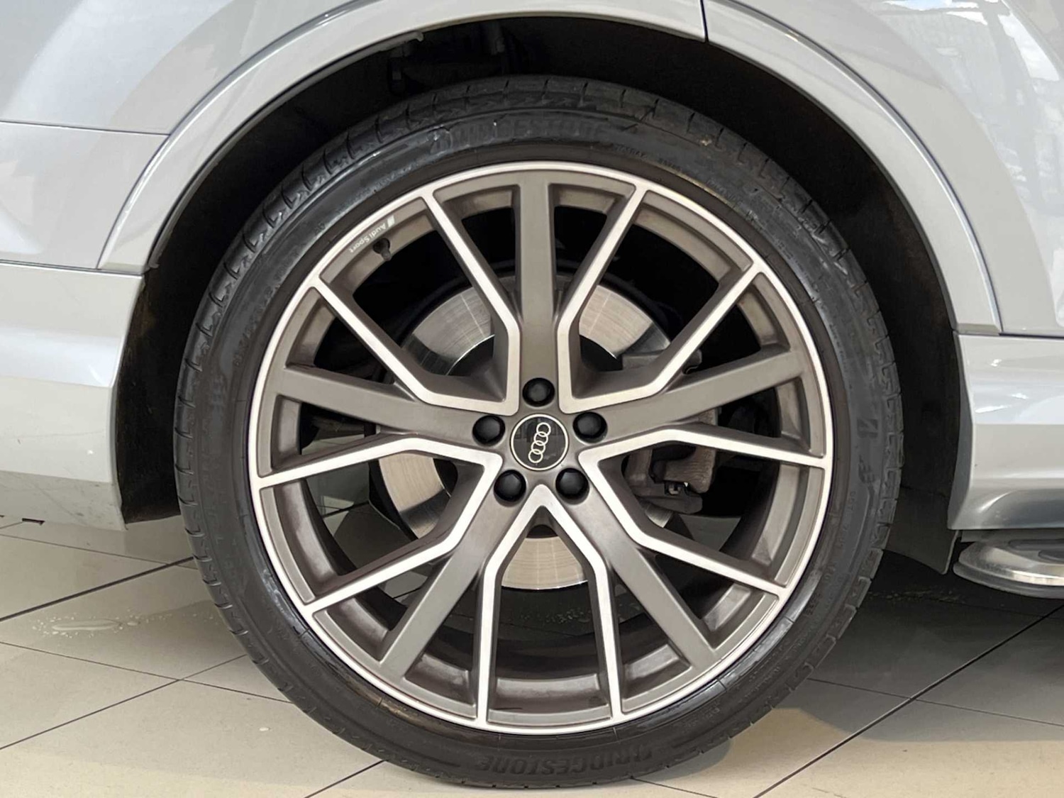 Used Audi Q7 2023 for sale - 76100592: Photo 8