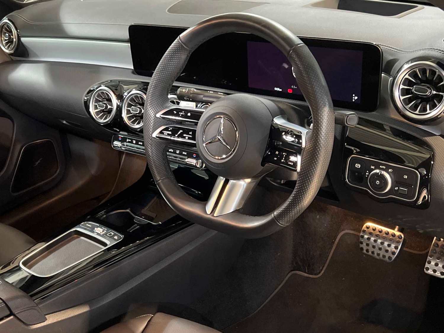 Used Mercedes-Benz CLA 2025 for sale - 76636766: Photo 14