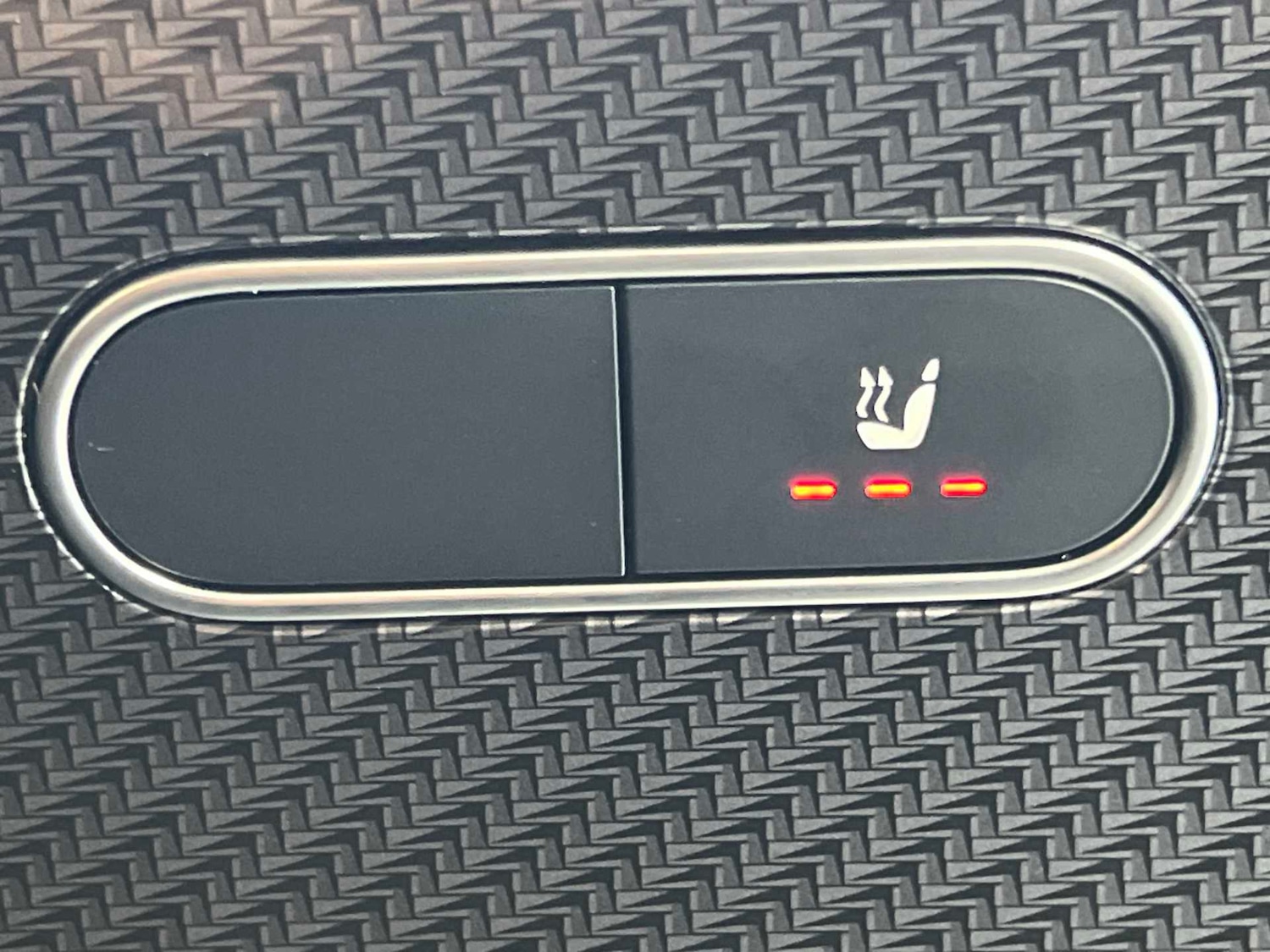 Used Mercedes-Benz GLB 2025 for sale - 76928915: Photo 25