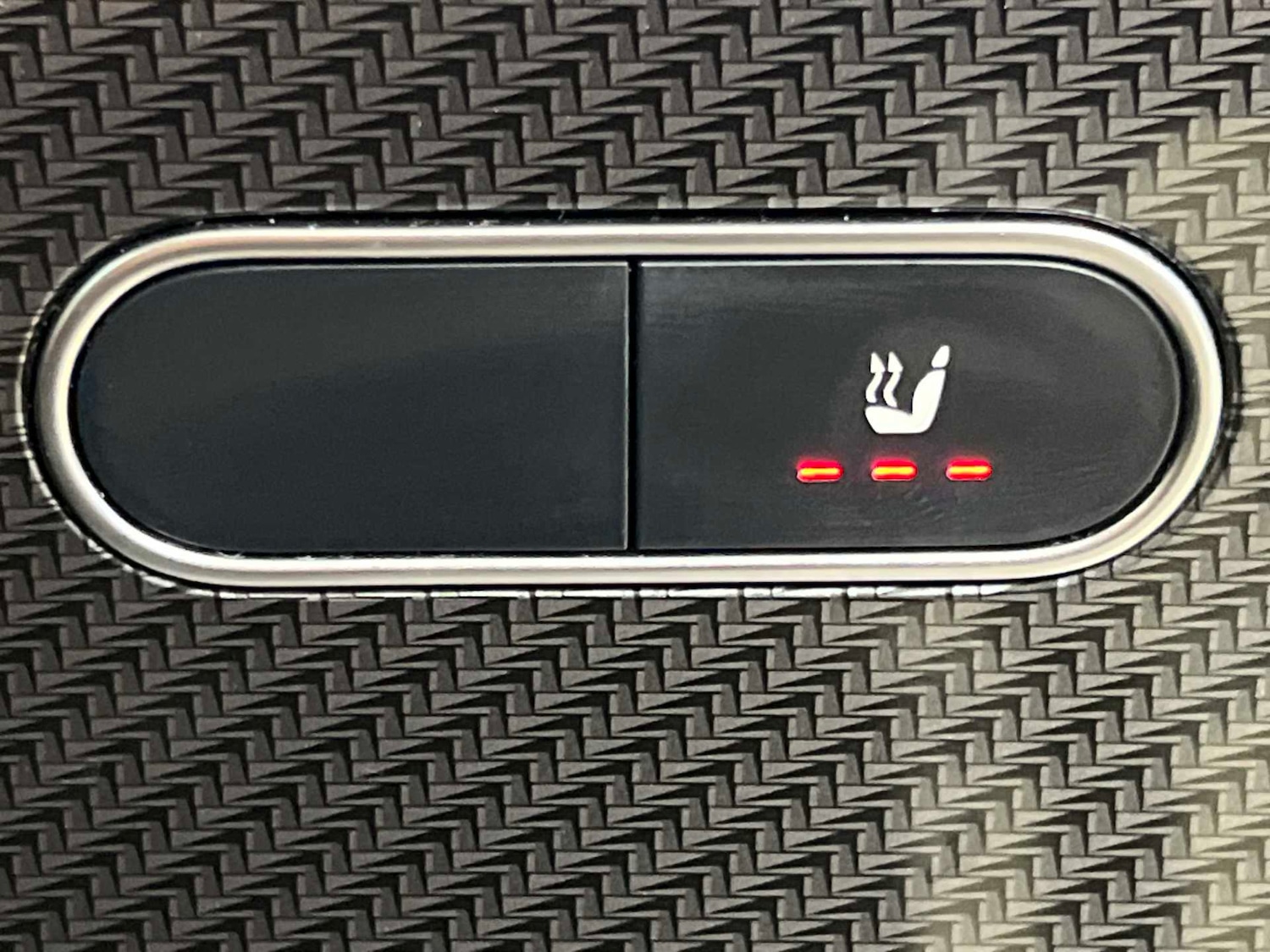 Used Mercedes-Benz GLB 2024 for sale - 77239866: Photo 25