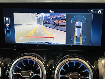 Used Mercedes-Benz GLB 2024 for sale - 77239866: Photo