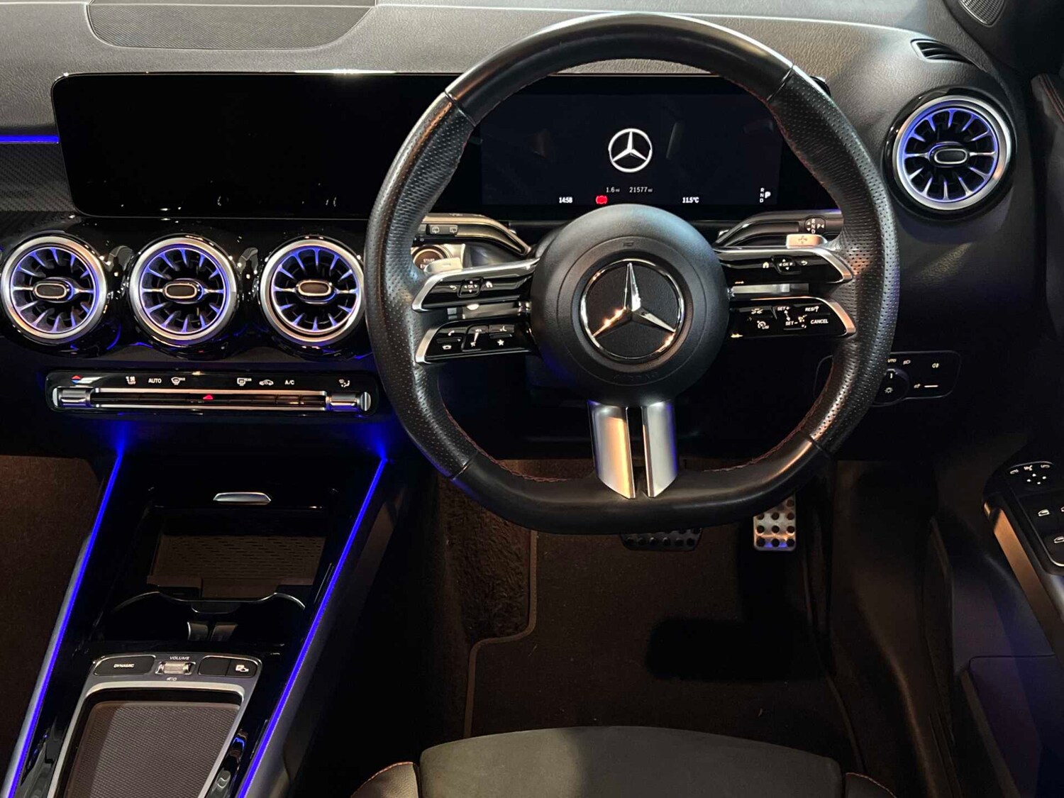 Used Mercedes-Benz GLB 2024 for sale - 76929029: Photo 18