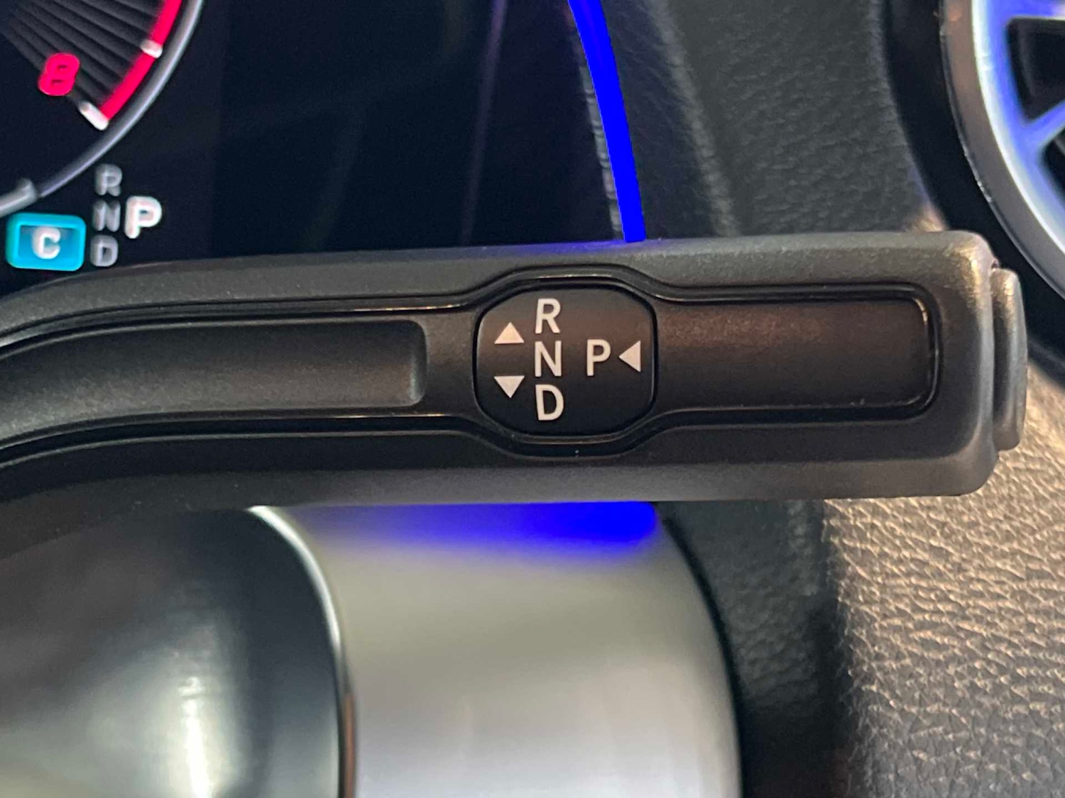 Used Mercedes-Benz GLB 2024 for sale - 76929029: Photo 24