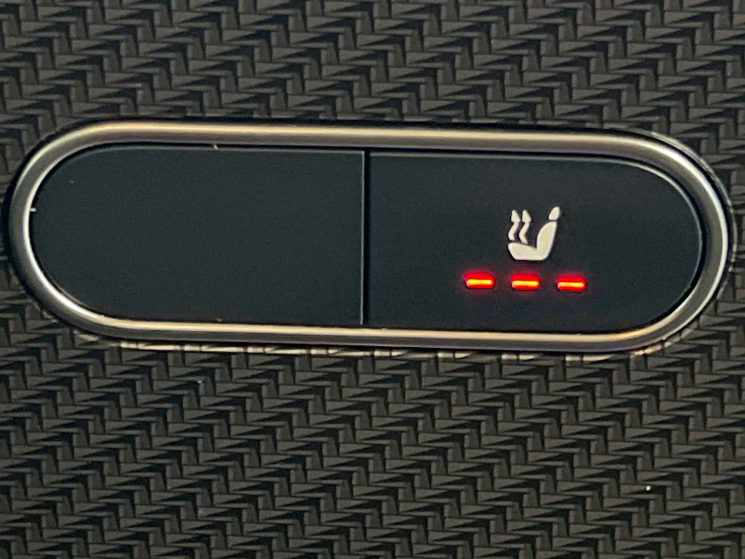 Used Mercedes-Benz GLB 2024 for sale - 76929029: Photo 25