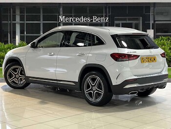 Used Mercedes-Benz GLA 2022 for sale - 76141908: Photo 2