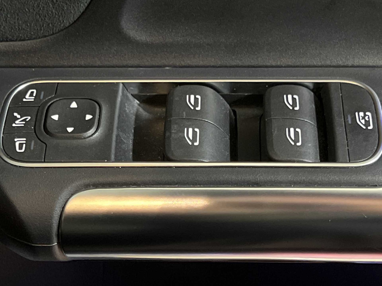 Used Mercedes-Benz GLA 2022 for sale - 76141908: Photo 35