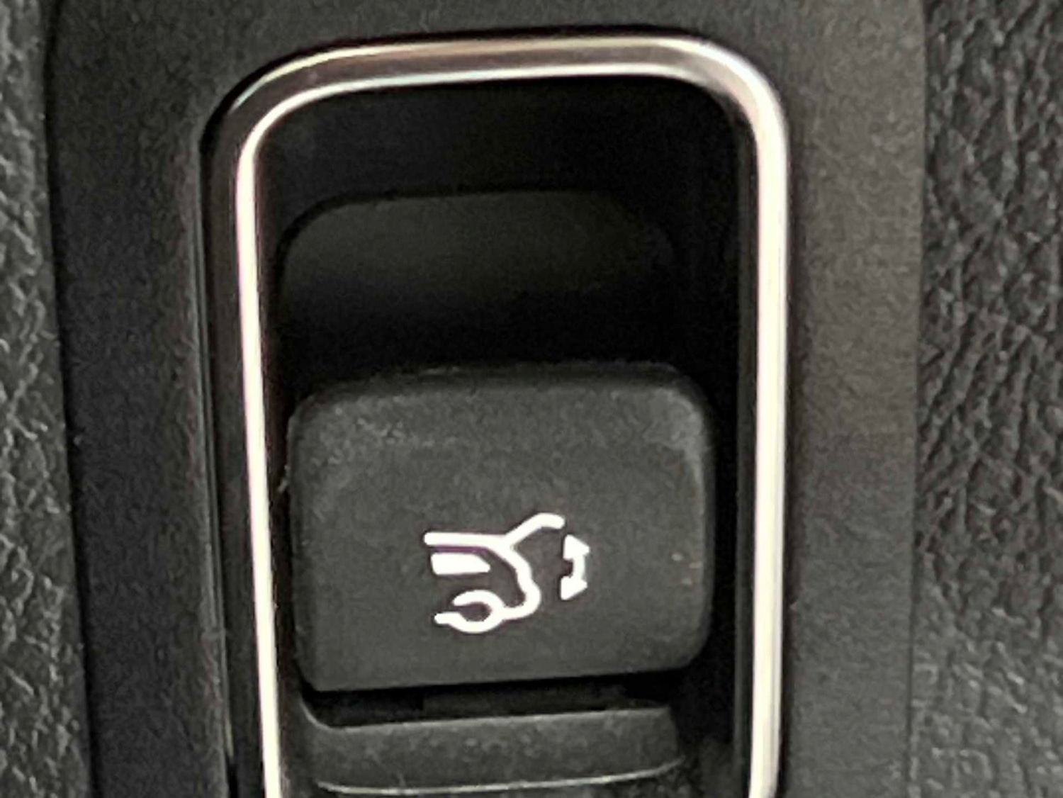 Used Mercedes-Benz EQB for sale - 77239917: Photo 35