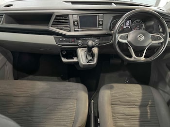 Used Volkswagen Transporter Shuttle 2021 for sale - 77158475: Photo