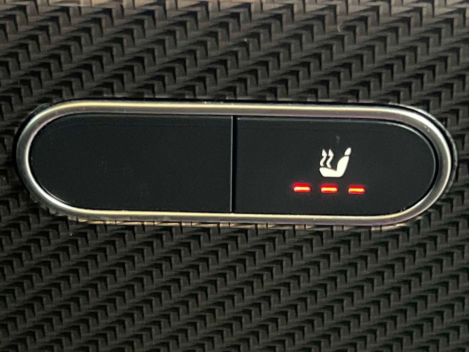 Used Mercedes-Benz GLB 2024 for sale - 76540794: Photo 25