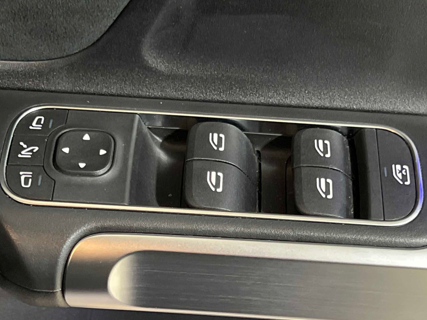 Used Mercedes-Benz GLB 2024 for sale - 76540794: Photo 34