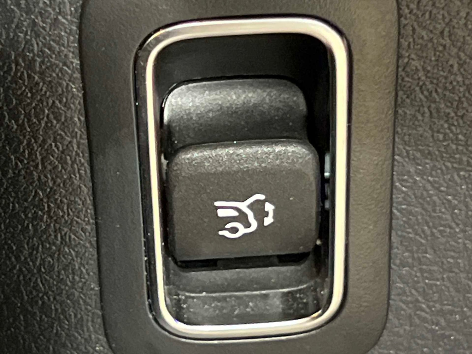 Used Mercedes-Benz GLB 2024 for sale - 76540794: Photo 35