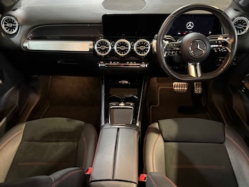 Used Mercedes-Benz GLB 2024 for sale - 76540794: Photo