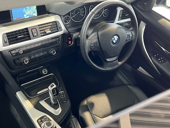Used BMW 3 Series 2019 for sale - 76475970: Photo