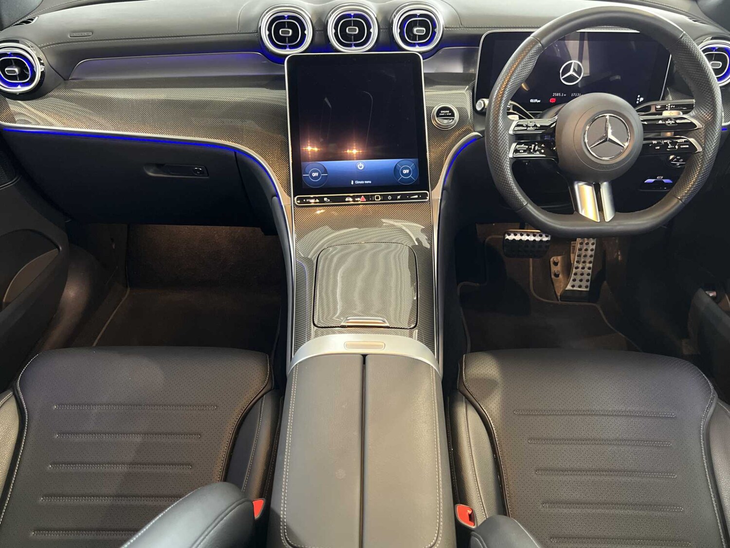 Used Mercedes-Benz GLC 2023 for sale - 75785151: Photo 3