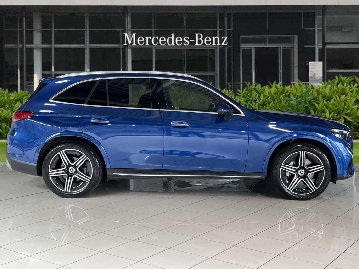 Used Mercedes-Benz GLC 2023 for sale - 75785151: Photo 5
