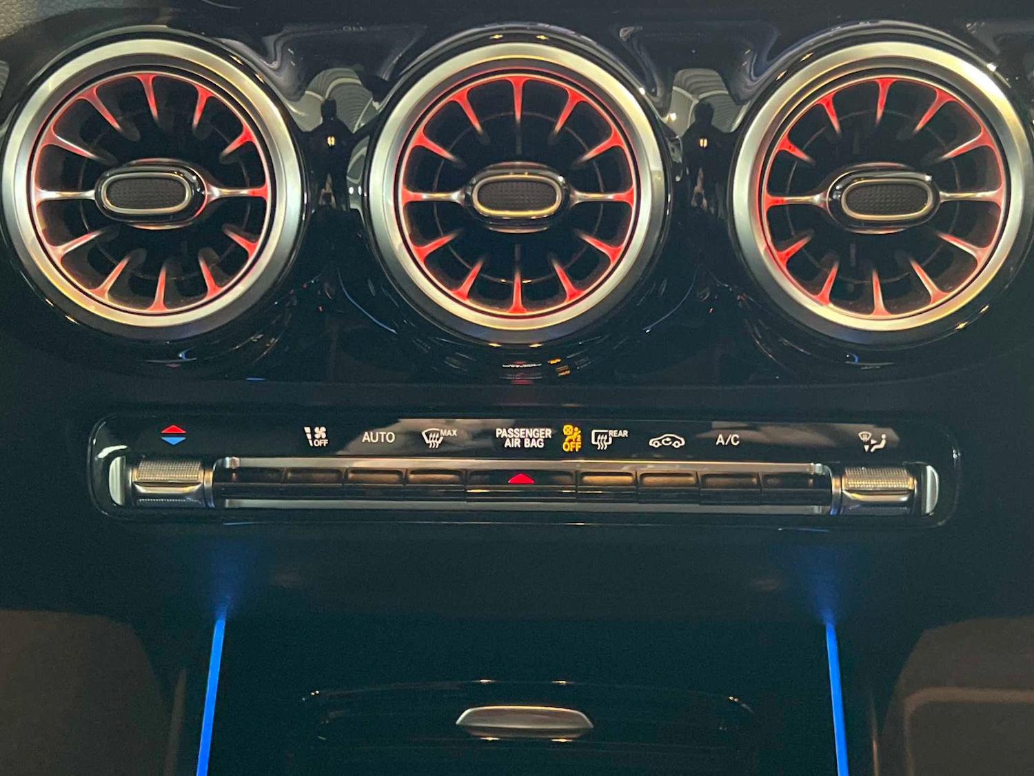 Used Mercedes-Benz GLA 2024 for sale - 76636834: Photo 22