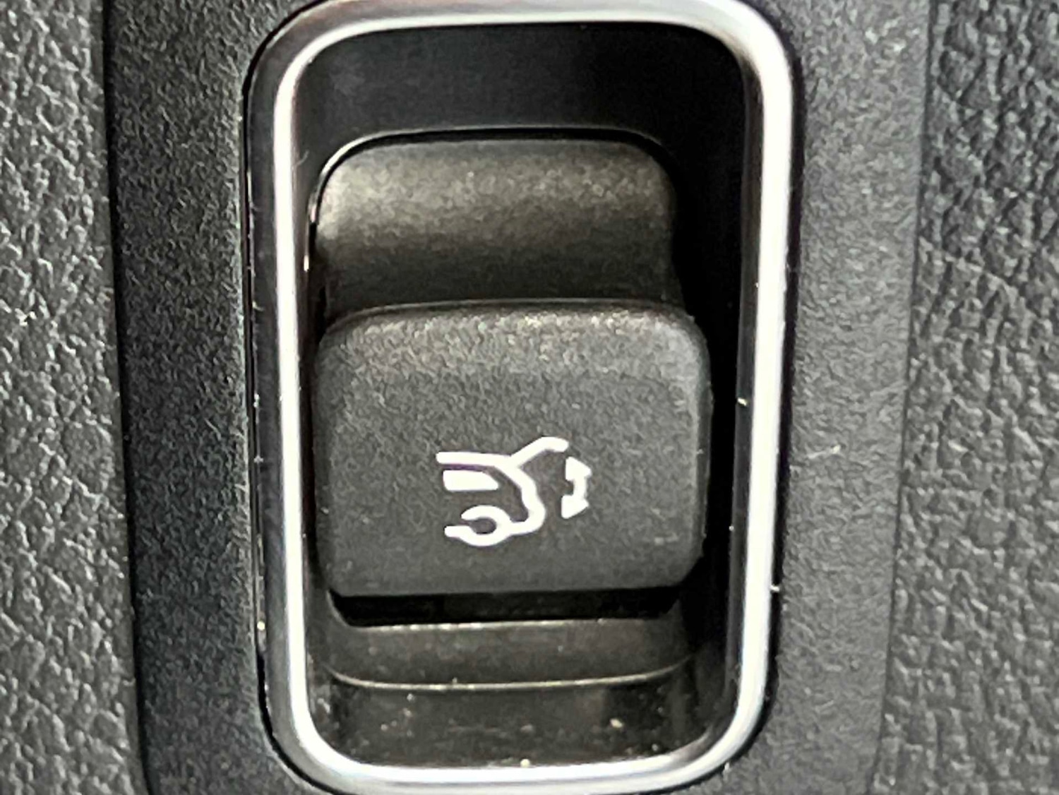 Used Mercedes-Benz GLA 2024 for sale - 76636834: Photo 35