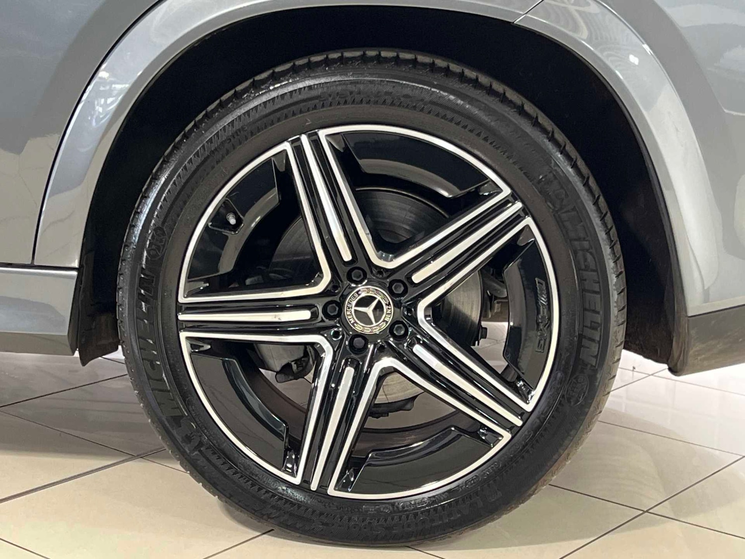 Used Mercedes-Benz GLE 2024 for sale - 77373845: Photo 12