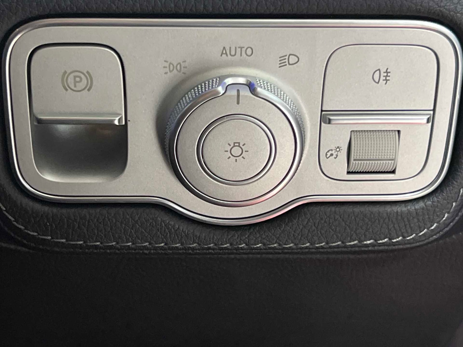 Used Mercedes-Benz GLE 2024 for sale - 77373845: Photo 23