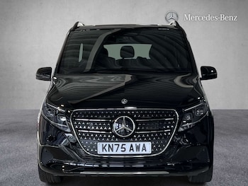 Used Mercedes-Benz V-Class 2025 for sale - 78550630: Photo