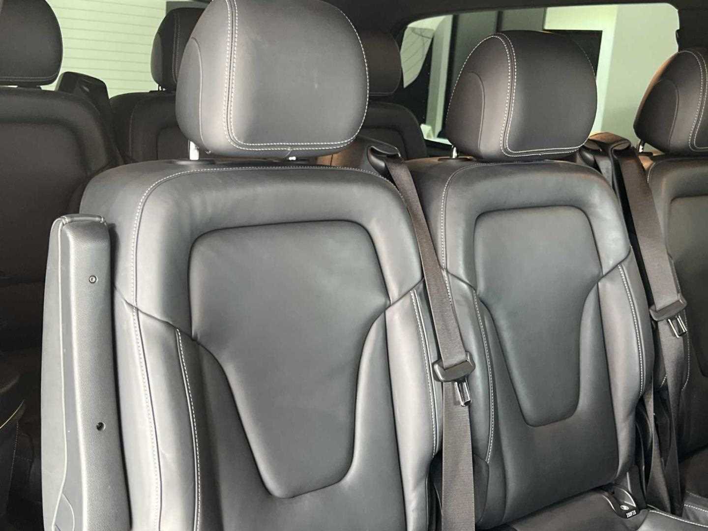 Used Mercedes-Benz V-Class 2023 for sale - 76034869: Photo 16