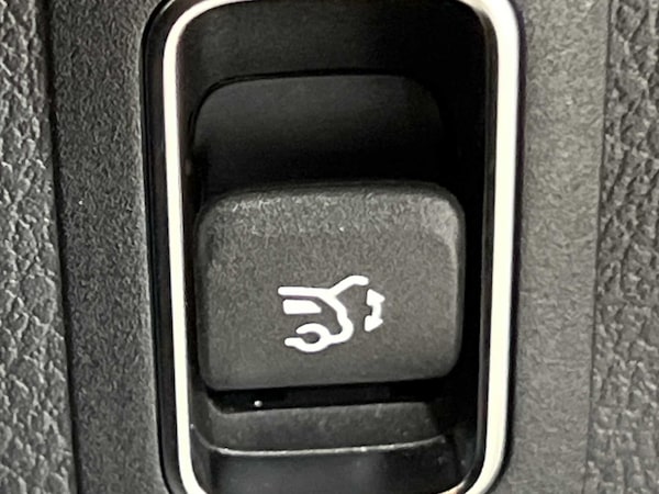 Used Mercedes-Benz GLA 2024 for sale - 76310828: Photo 35