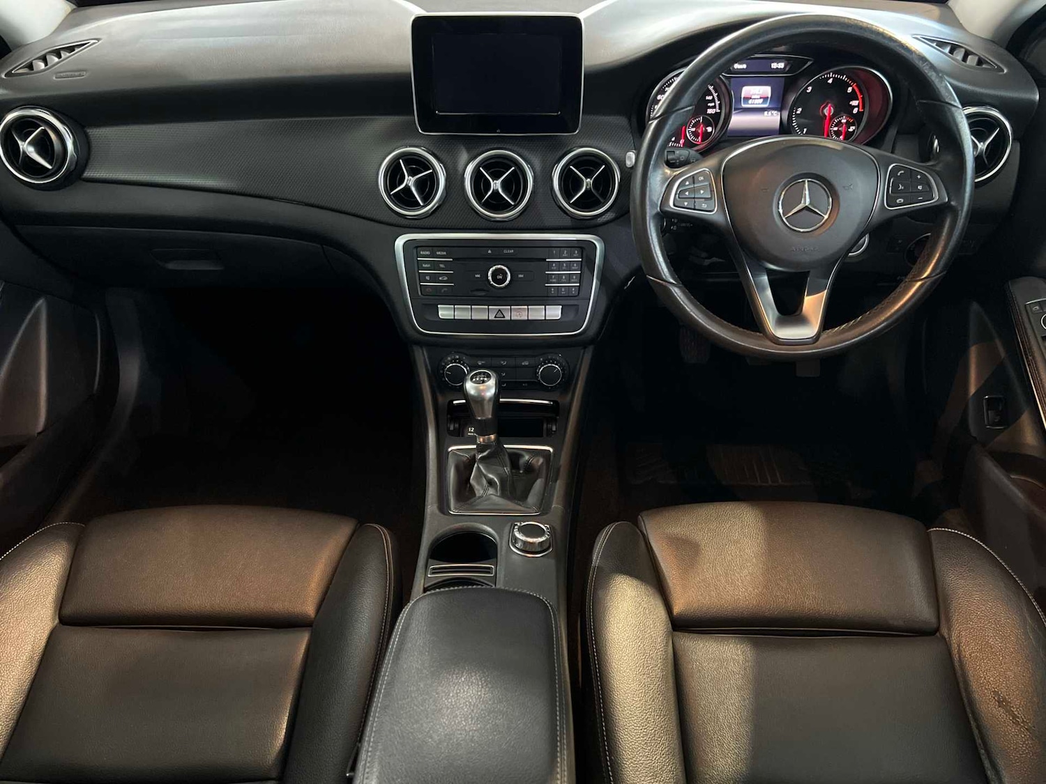 Used Mercedes-Benz GLA 2017 for sale - 77083078: Photo 3