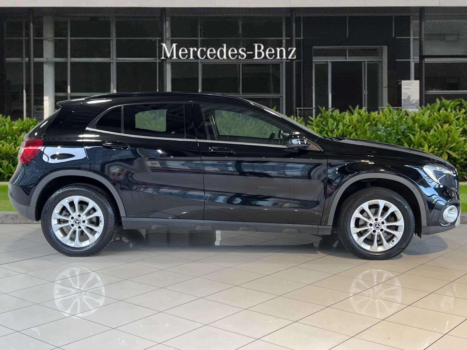 Used Mercedes-Benz GLA 2017 for sale - 77083078: Photo 5