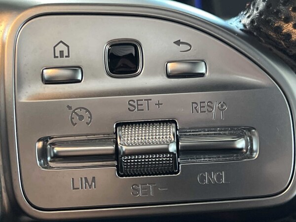 Used Mercedes-Benz EQB 2022 for sale - 76045165: Photo 32