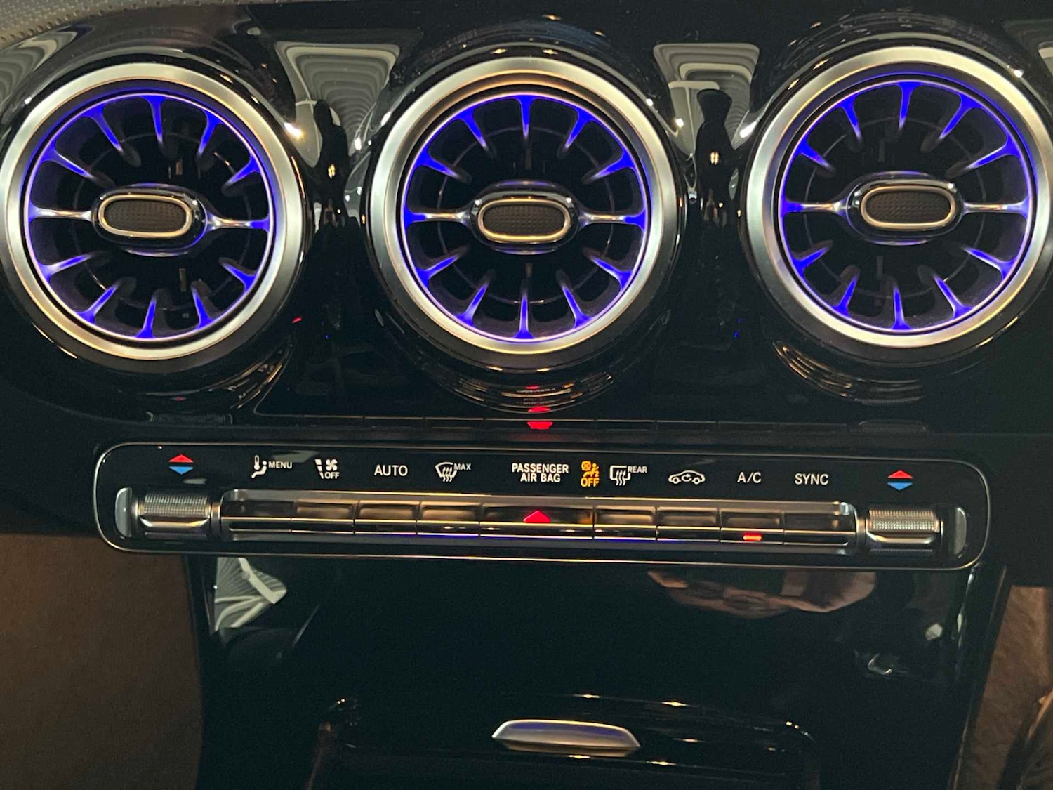 Used Mercedes-Benz CLA 2023 for sale - 77051466: Photo 21