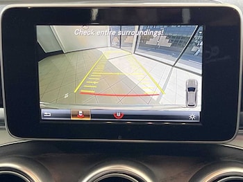 Used Mercedes-Benz GLC 2019 for sale - 75592332: Photo