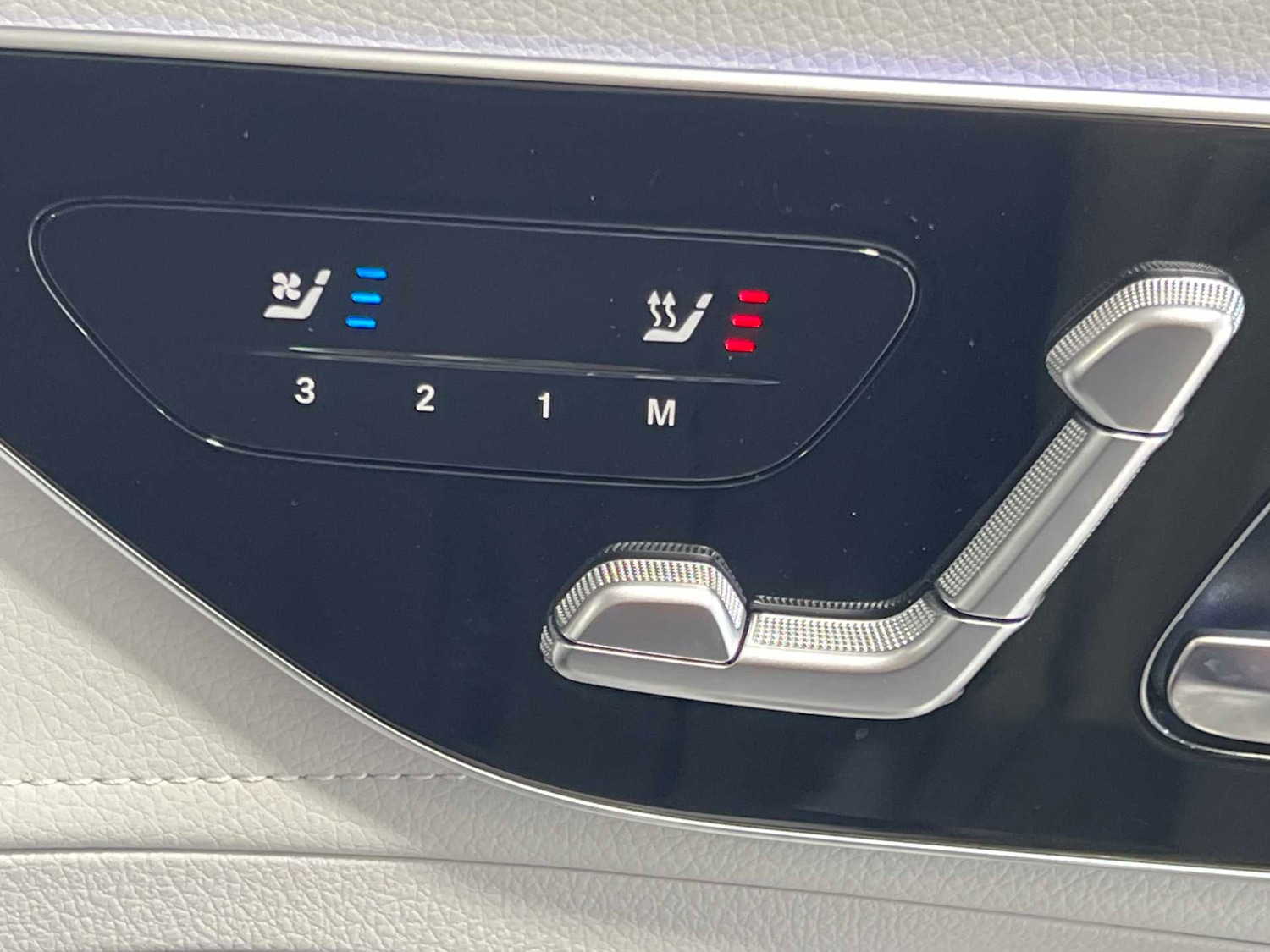 Used Mercedes-Benz EQA 2024 for sale - 77294202: Photo 26