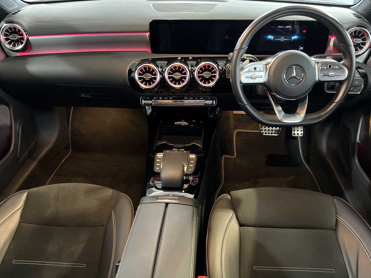 Used Mercedes-Benz A-Class 2022 for sale - 75931119: Photo 3